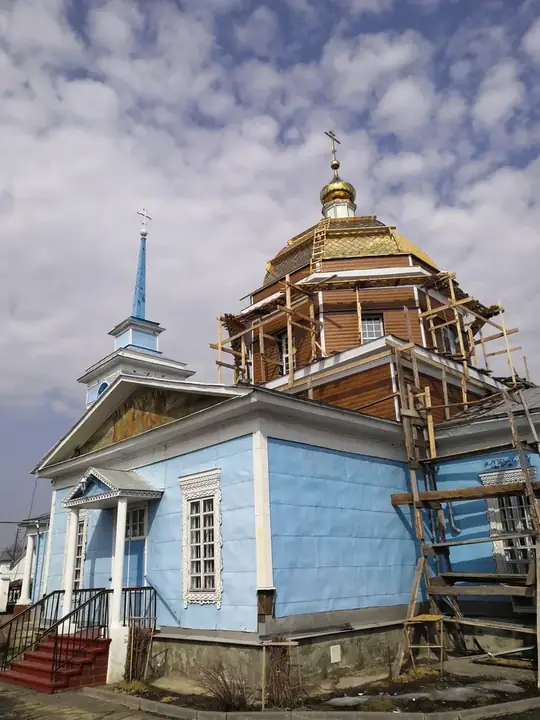Никольская церковь: ремонт — Ремонт куполов и кровли
